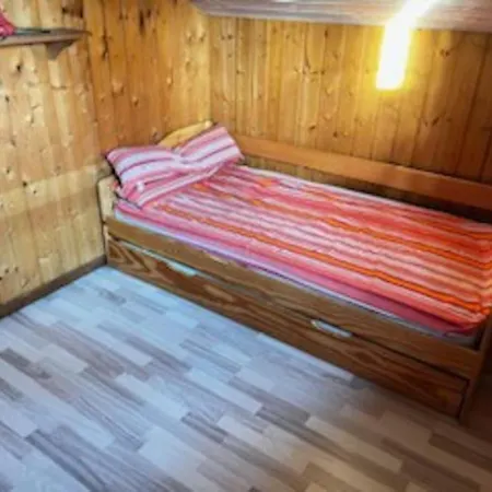 Bassin D'arcachon 度假居 *